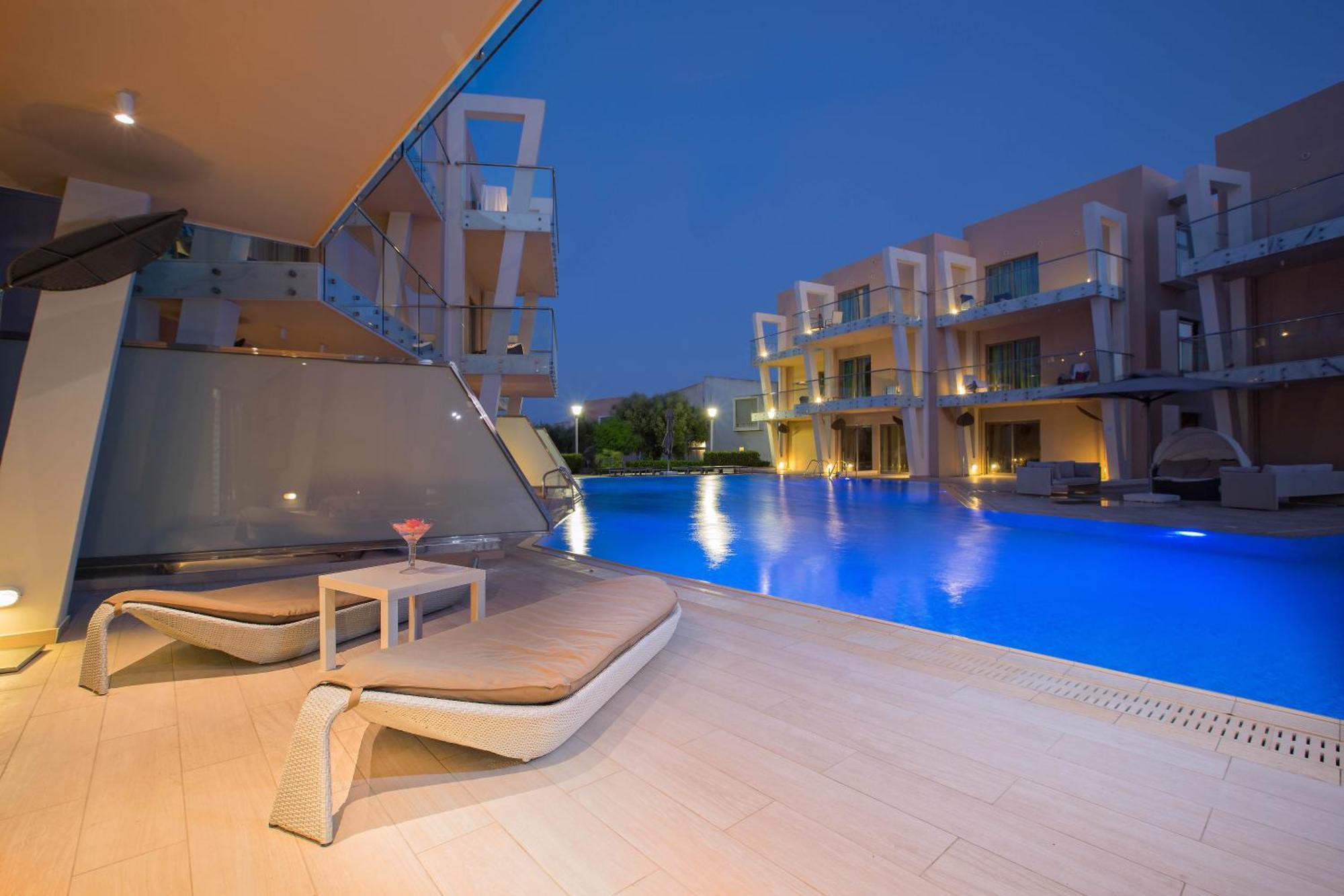 Suite med fælles swimmingpool